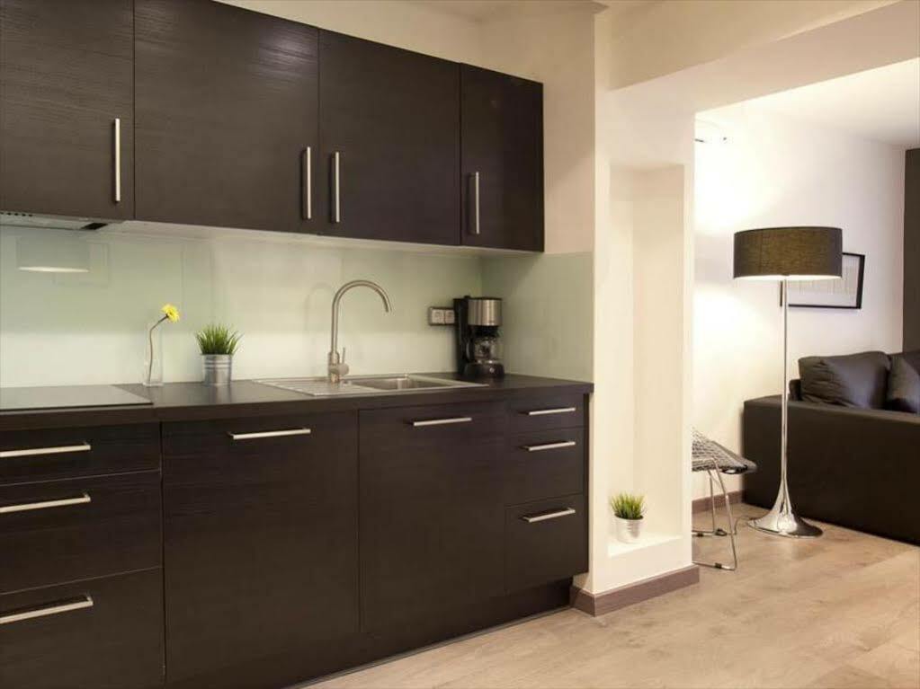 Alcam Encants Plus Barcelona Exterior photo